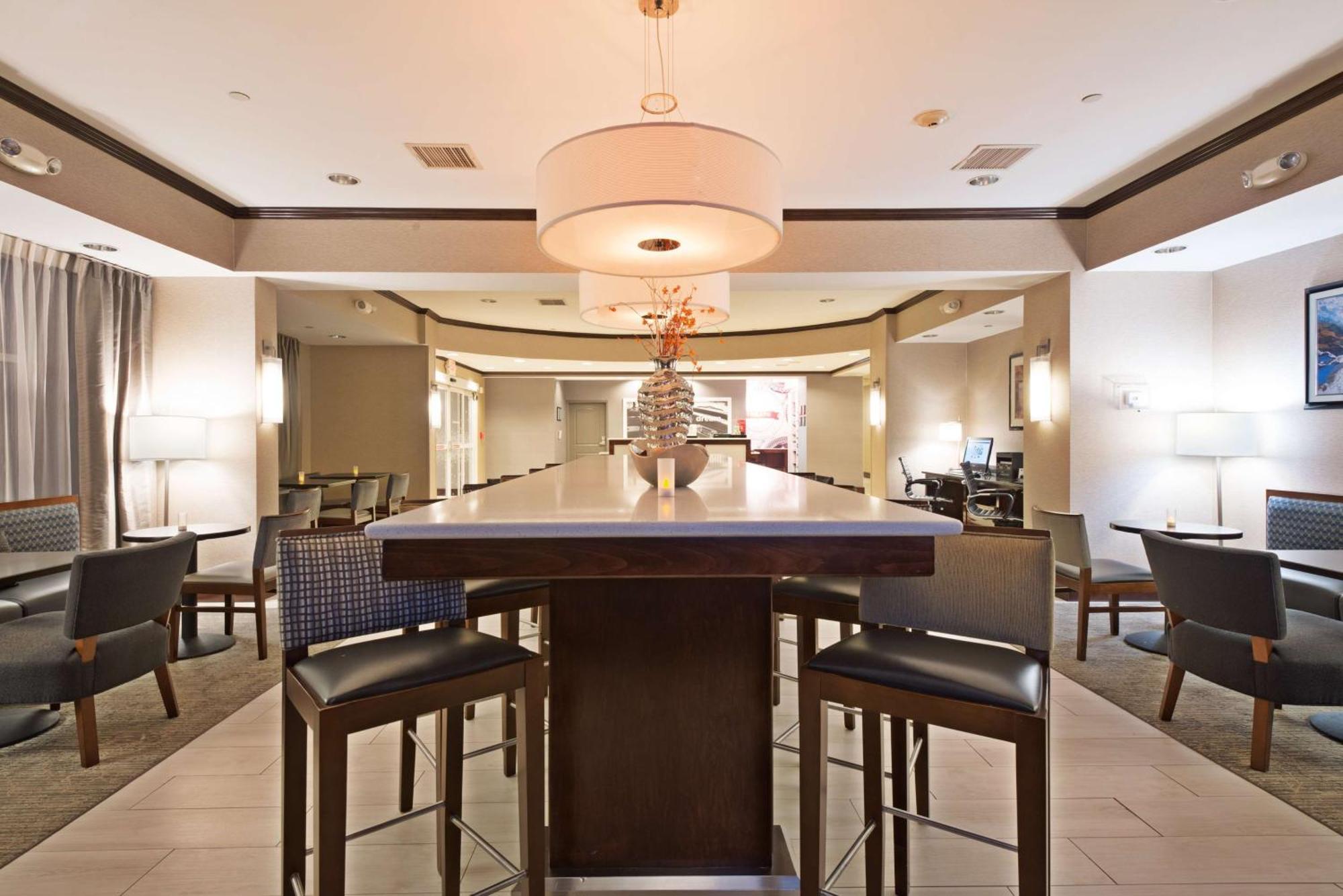 Hampton Inn Gainesville-Haymarket Exterior photo